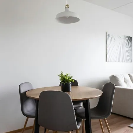 Apartment Spacious For 4 With Sauna Espoo