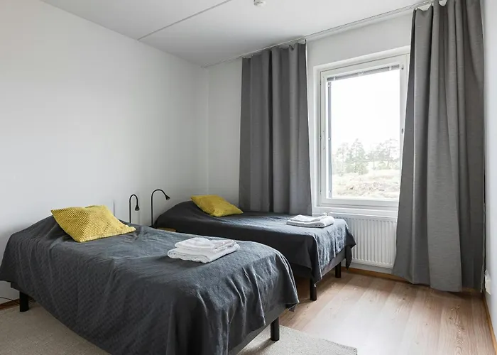 Spacious For 4 With Sauna * Εσπού