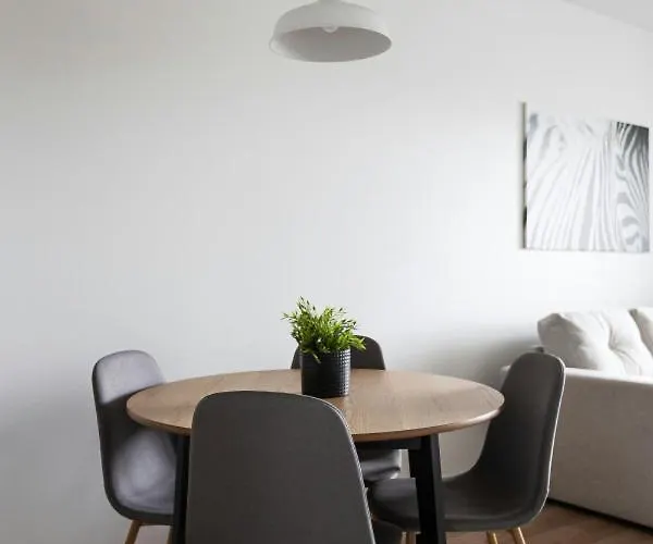 Διαμέρισμα Spacious For 4 With Sauna Εσπού